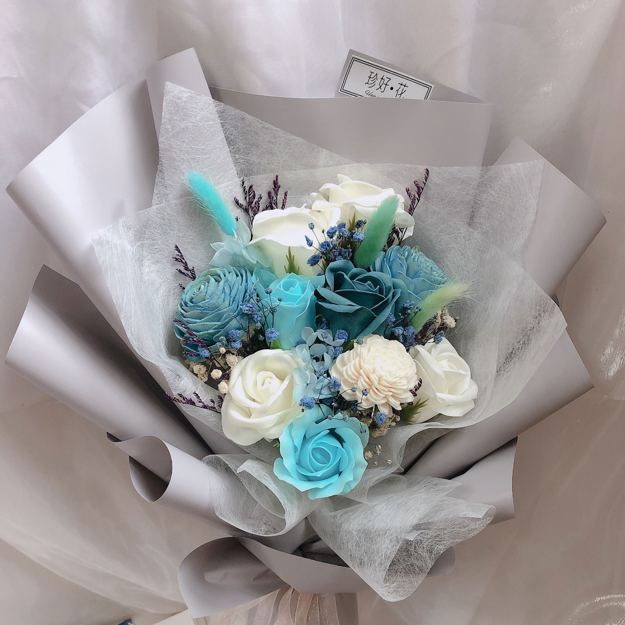 客製化主題：就是喜歡藍與白，生日花束❤️